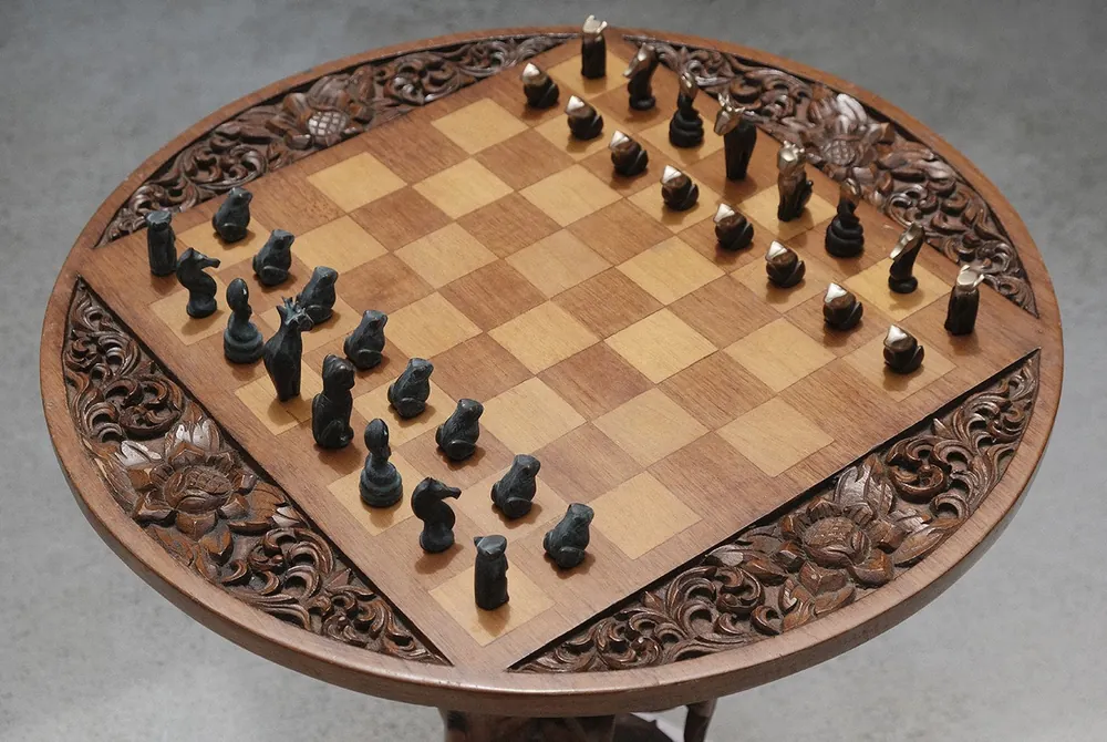 Frog Chess Set