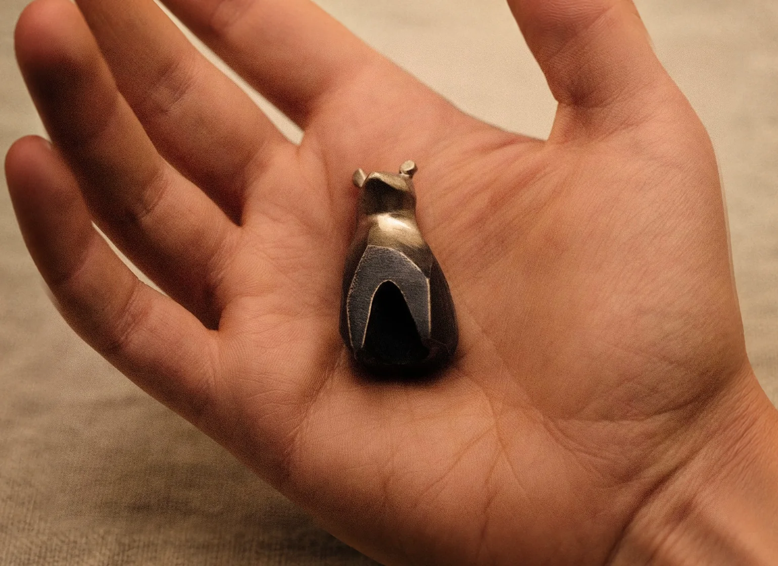 Ori, held in the hand